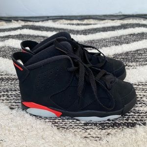 Jordan 6 Retro